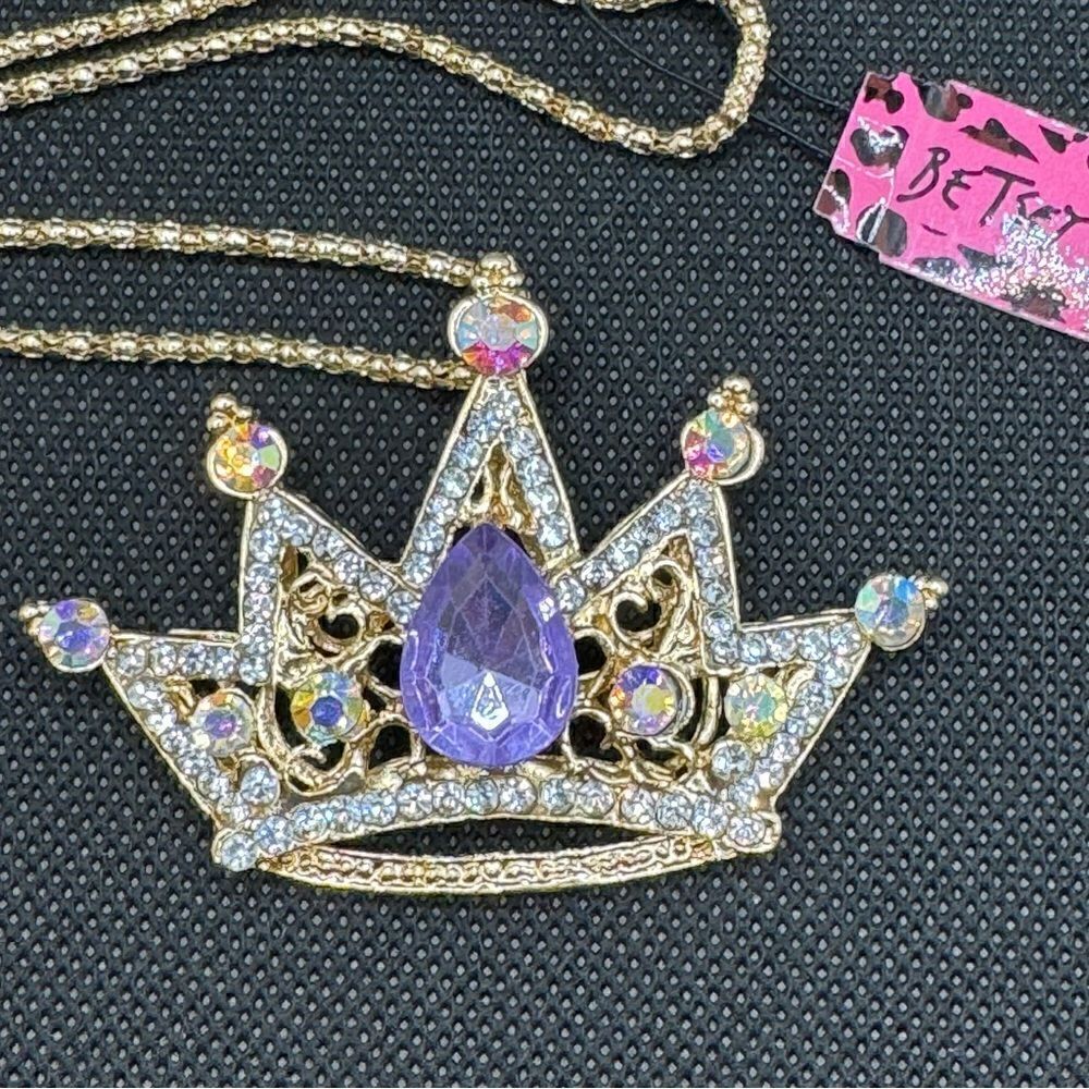 NECKLACE! Betsey Johnson Purple Queen Crown w/ Gemstones BNWT - Picture 3 of 7